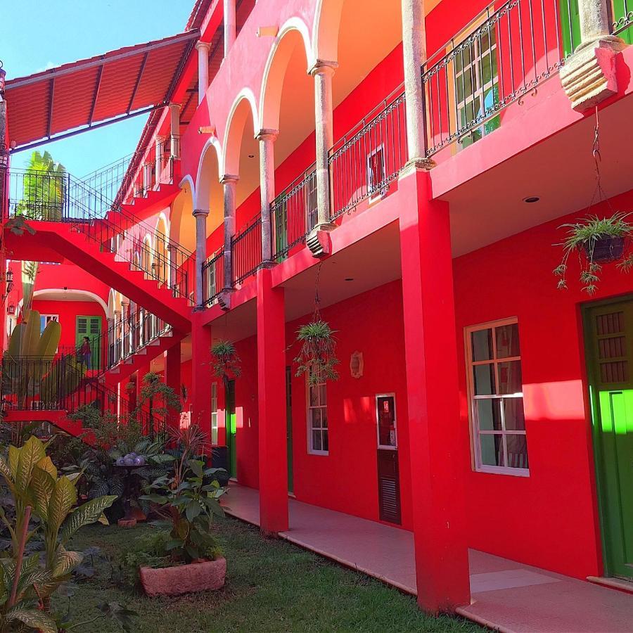 Hotel Mejorada Merida Bagian luar foto